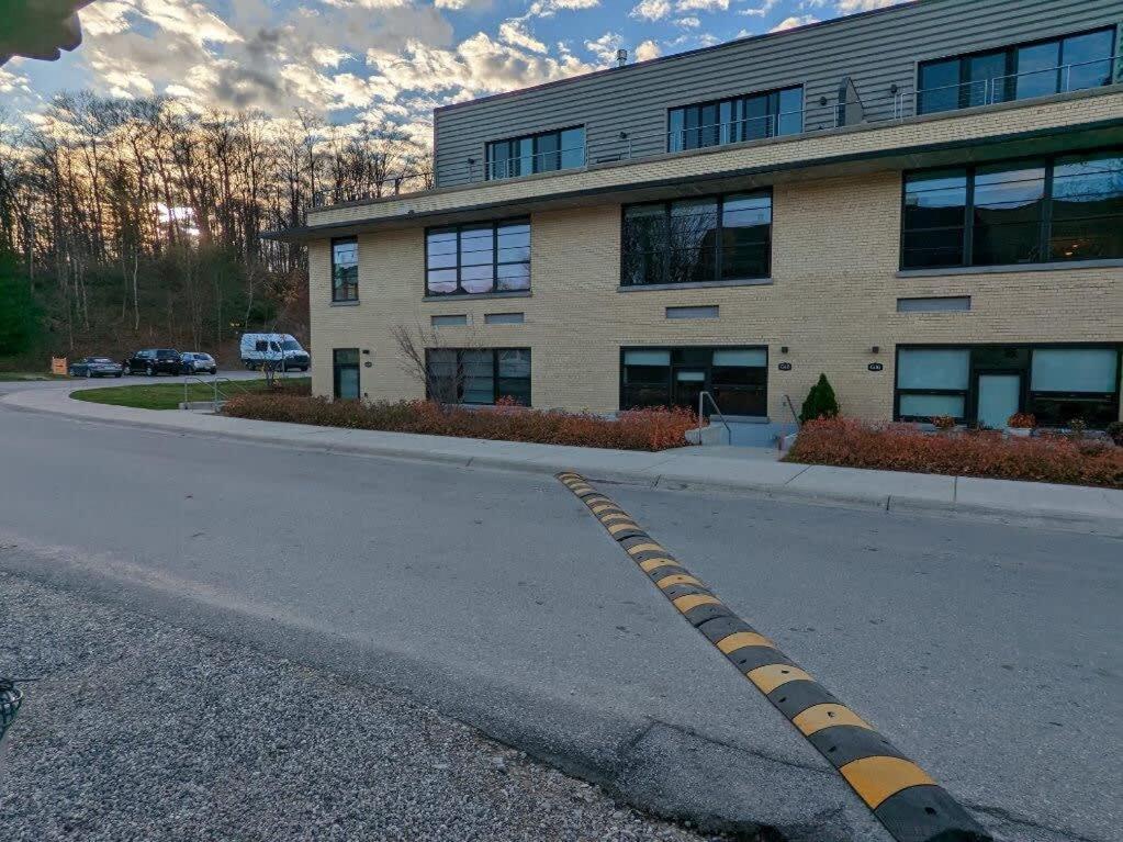 Condo On State Hospital Grounds! Traverse City Exterior photo